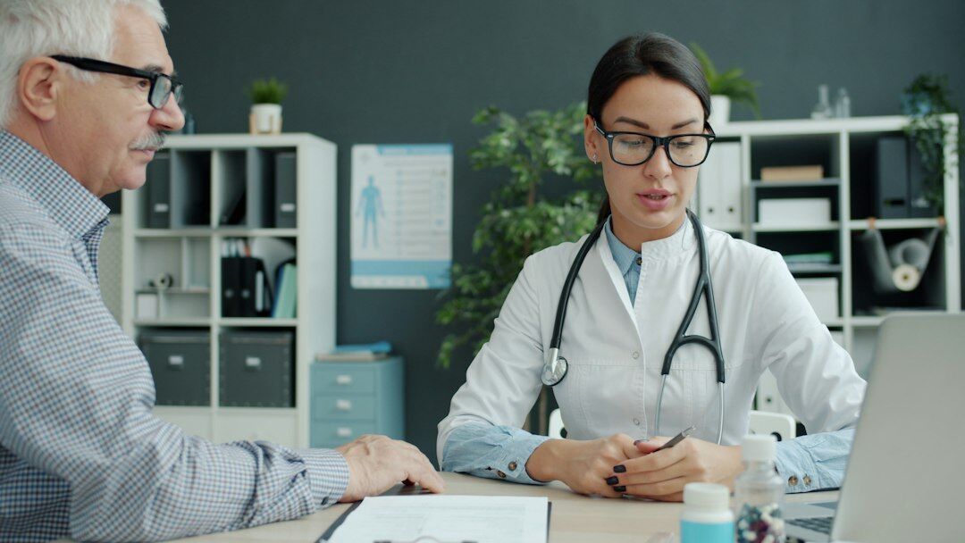 doctor consulting patient